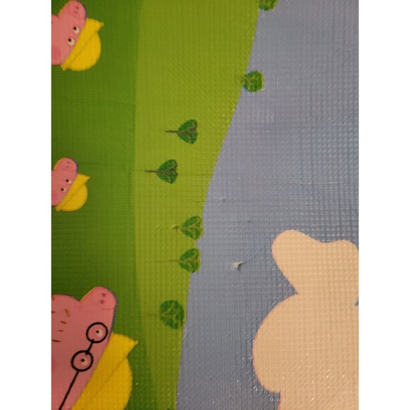 Peppa Pig Play Rug Mat with Peppa And George Car Figures - Picture 3 of 13